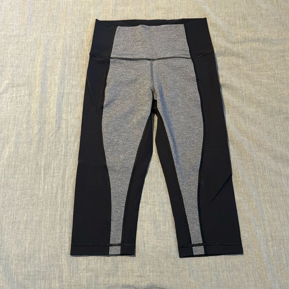 Lululemon Athletica Cropped Leggings